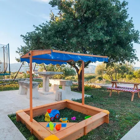 Lovely In Postira With Wifi Semesterbostad Dol (Brac)